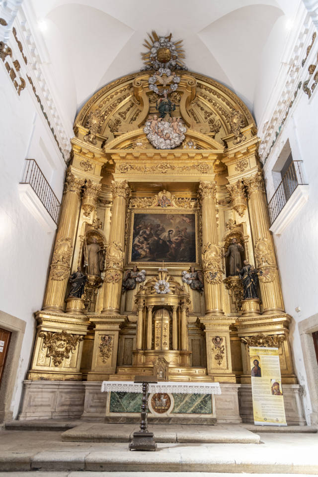 48 - Caceres - ciudad - iglesia de San Francisco Javier